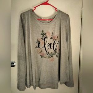 EUC💘 Phil Love Gray long sleeve "Love" tunic with Roses size Large